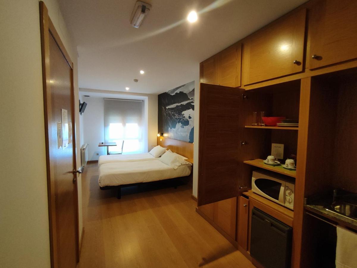 Hotel Dabeleira Luarca Eksteriør billede
