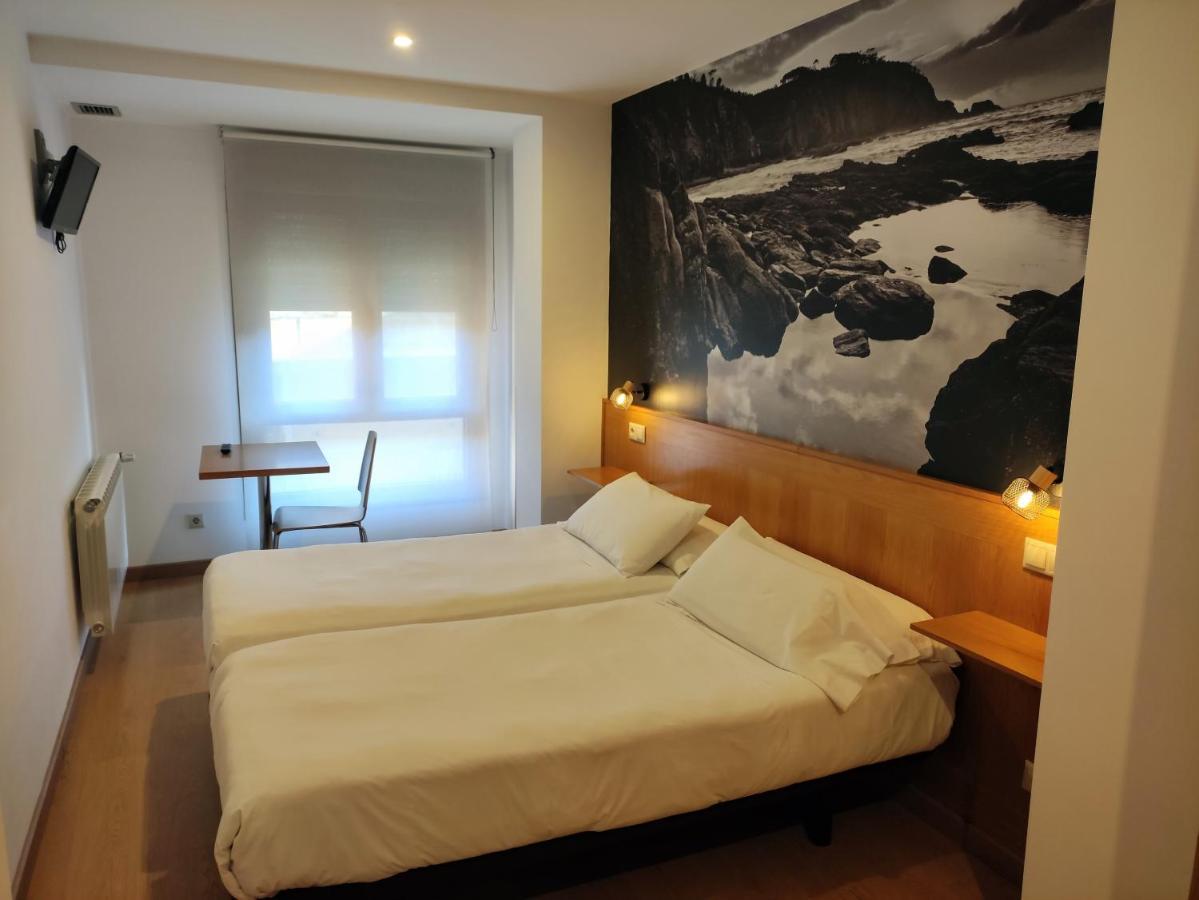 Hotel Dabeleira Luarca Eksteriør billede