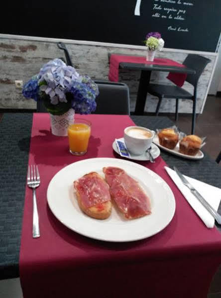 Hotel Dabeleira Luarca Eksteriør billede